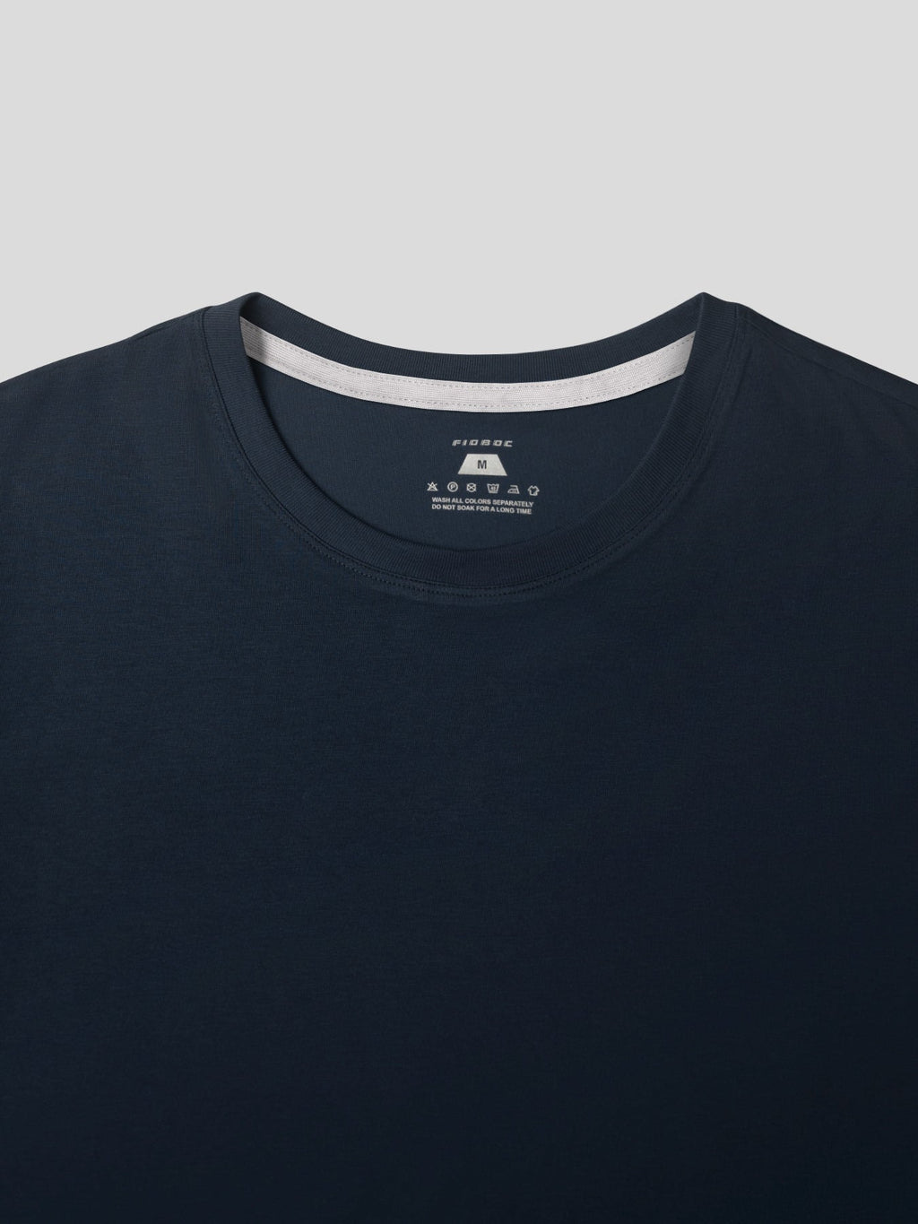 StaySmooth Long Sleeve Elongated Tee:Classic Fit